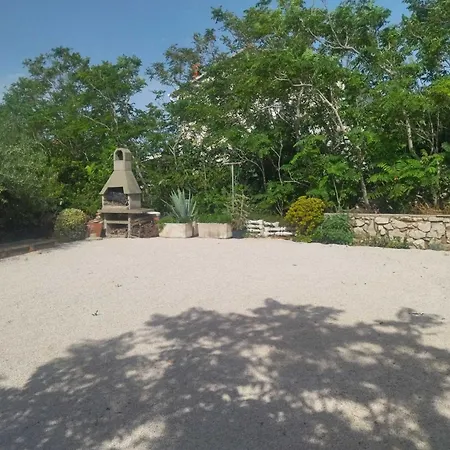 Διαμέρισμα Charming One Bedroom Povljana